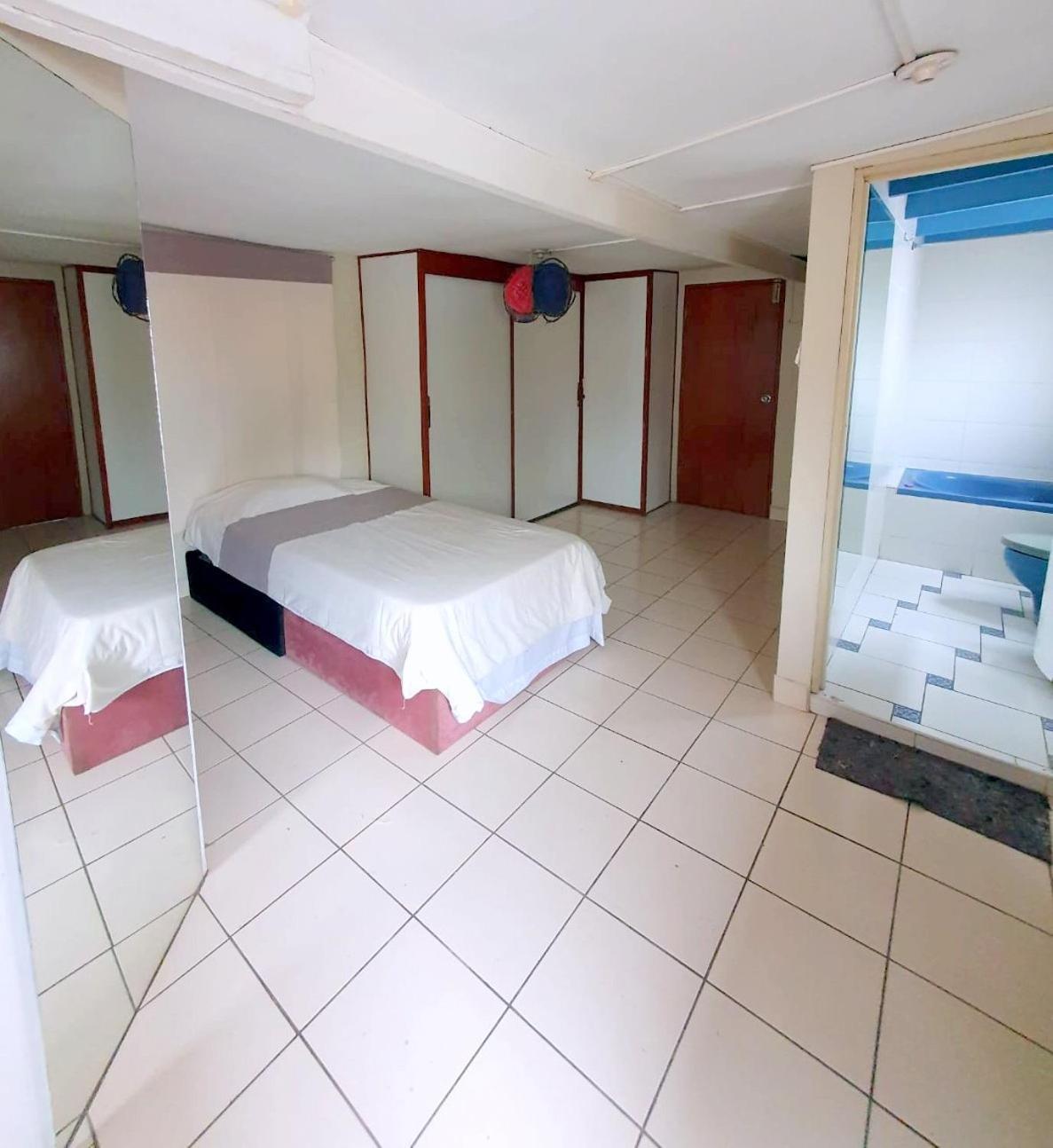 Hostel Colores Miraflores Lima Buitenkant foto